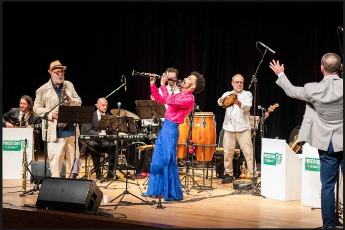 Show musical homenageia o maestro Severino Araújo em São José dos Campos