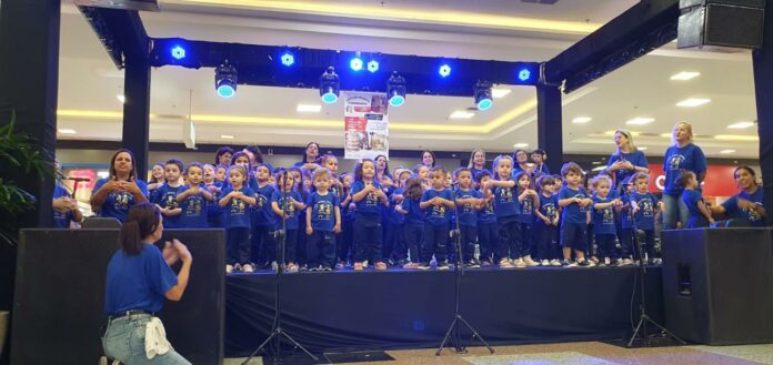 Shopping Jardim Oriente terá cantatas e concurso musical para celebrar a Magia de Natal Shopping Jardim Oriente terá cantatas e concurso musical para celebrar a Magia de Natal