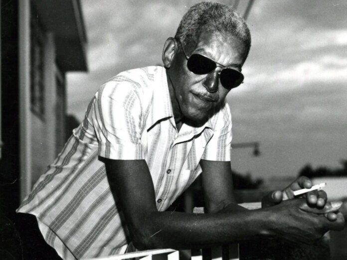 Revista Raça: “Cartola e o samba que nunca irá morrer”