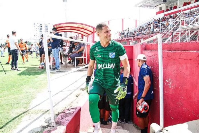 Taubaté anuncia retorno do goleiro Samuel Pires para disputa da Série A2 do Paulista