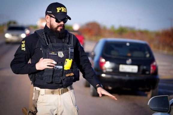 A PRF já contabiliza em 2025 296 veículos recuperados e 228 com sinais de adulteração nas rodovias federais paraibanas