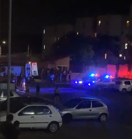 Homem é baleado dentro de apartamento no Jardim Bassoli Homem é baleado dentro de apartamento no Jardim Bassoli