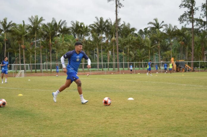 São José anuncia contratação do zagueiro Iran para a disputa da Série A2 São José anuncia contratação do zagueiro Iran para a disputa da Série A2