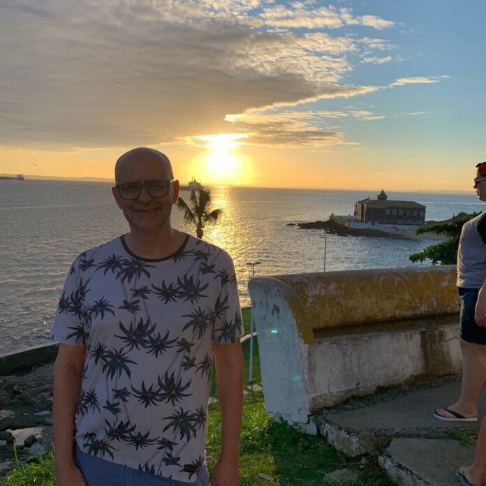 SnapInsta.to_60815198_1276101572543408_7219681771543088960_n (1)