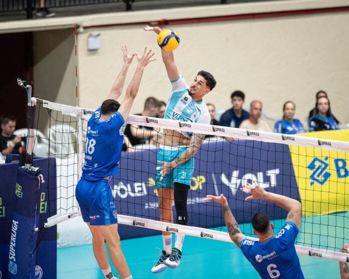 São José desperdiça vantagem, leva virada e perde para o Joinville na Superliga Masculina São José desperdiça vantagem, leva virada e perde para o Joinville na Superliga Masculina