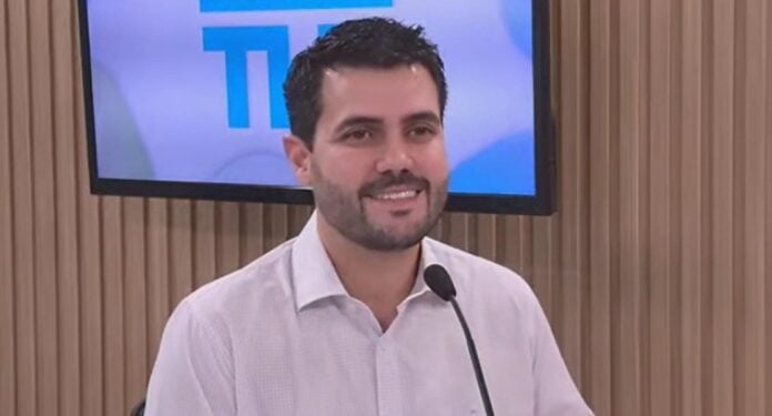 Wilson Filho Gestão educacional da Índia inspira ações na Paraíba