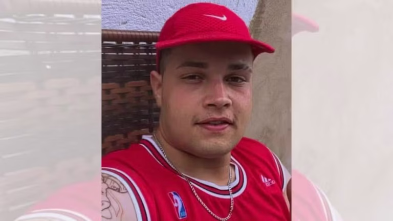 Estudante de 22 anos é morto a tiros na porta de casa, em Jales