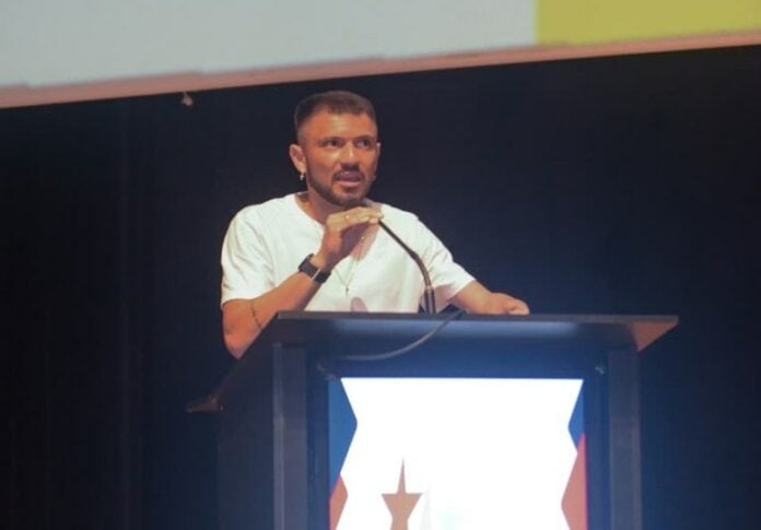 Entre os homenageados, esteve Petrúcio Ferreira, que conquistou o pentacampeonato mundial nos 100 metros rasos do atletismo