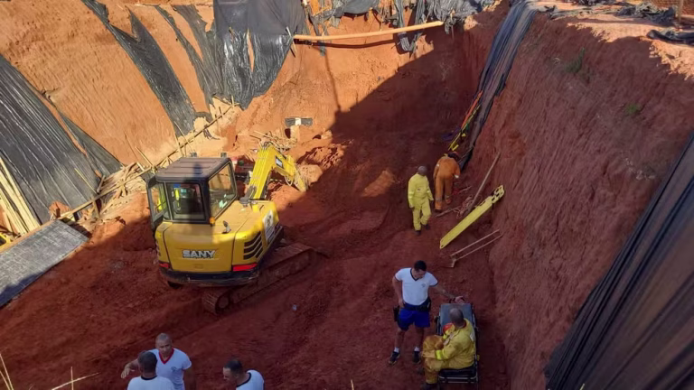 Trabalhadores que morreram soterrados  eram do Piauí