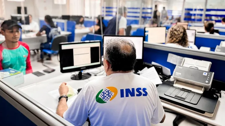 INSS amplia lista de doenças que garantem auxílio ou aposentadoria sem pagamento mínimo; veja lista