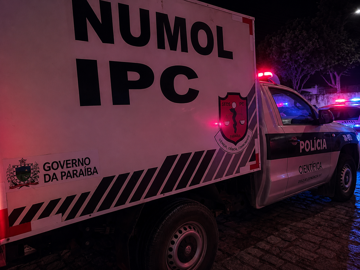 Mulher é encontrada morta dentro de fossa de até 3 metros de profundidade em João Pessoa