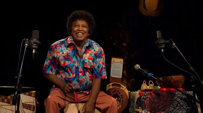 10 álbuns antológicos da MPB com a bateria de Robertinho Silva