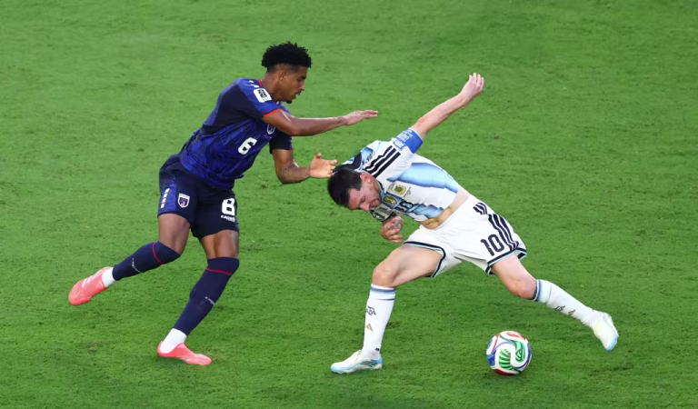 Essa é a mistura do Brasil com Egito: torcedores se unem a seleção africana, mas se frustram com virada histórica