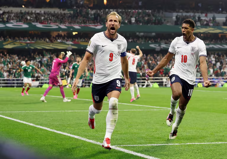 Inglaterra aguenta pressão mexicana e encara a Noruega nas quartas da Copa