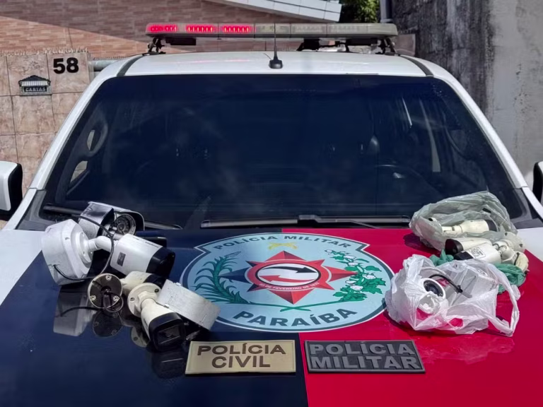 PM apreende oito câmeras clandestinas suspeitas de serem usadas por facções em João Pessoa