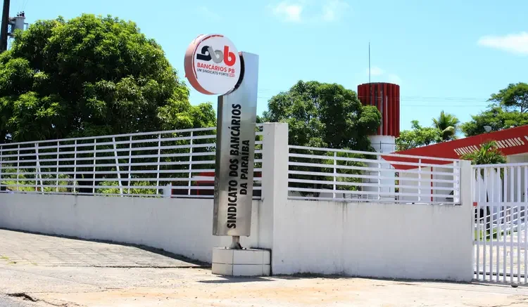 Bancários da Paraíba decidem em assembleia se aderem à paralisação nacional