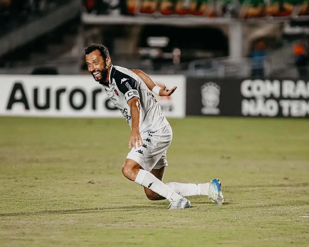 Botafogo-PB derrota Guarani de virada e garante classificação para a 2ª fase da Série C 2026