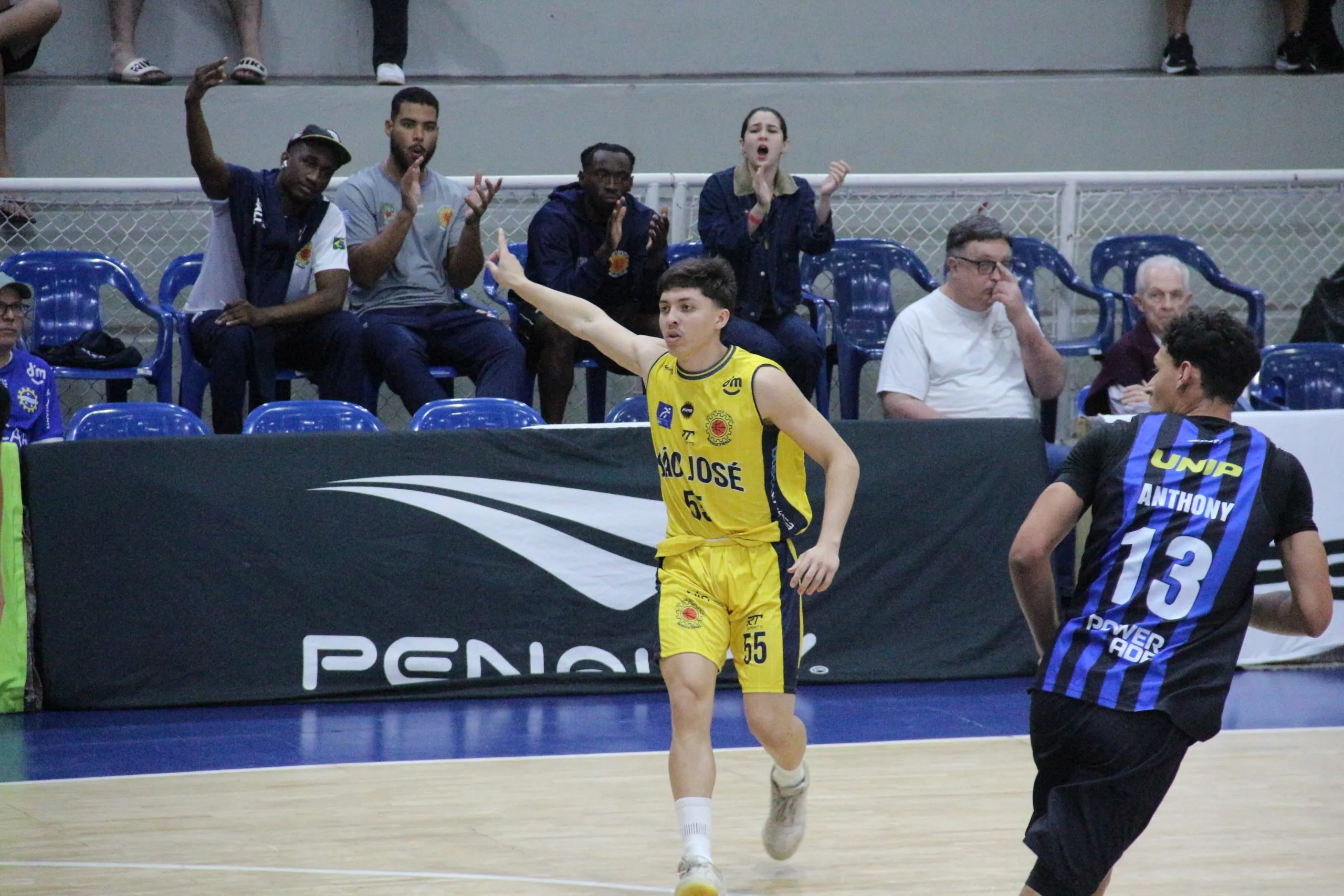 São José Basketball perde para o Pinheiros em casa e cai para a sétima posição no Paulista