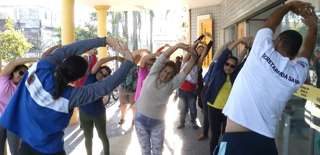 Projeto Alonga Vida promove saúde para idosos em São Vicente