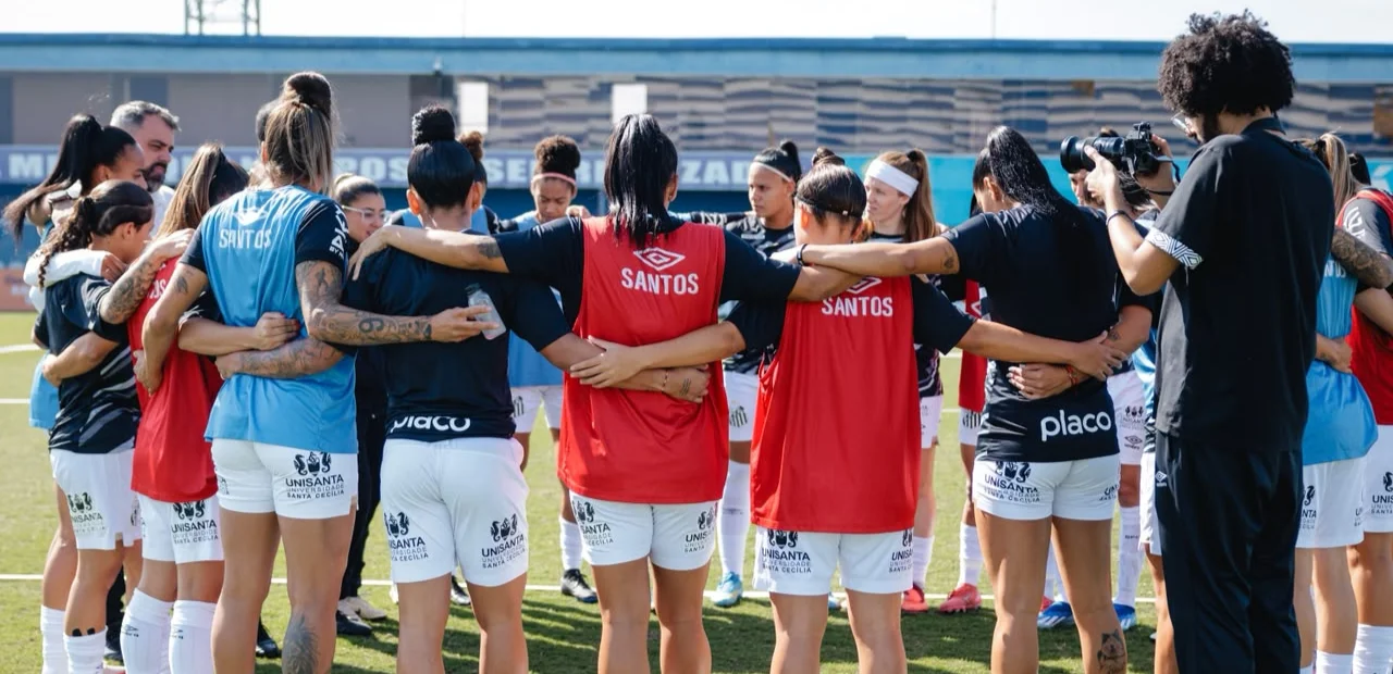 Sereias da Vila visitam Vitória pelo Brasileirão Feminino