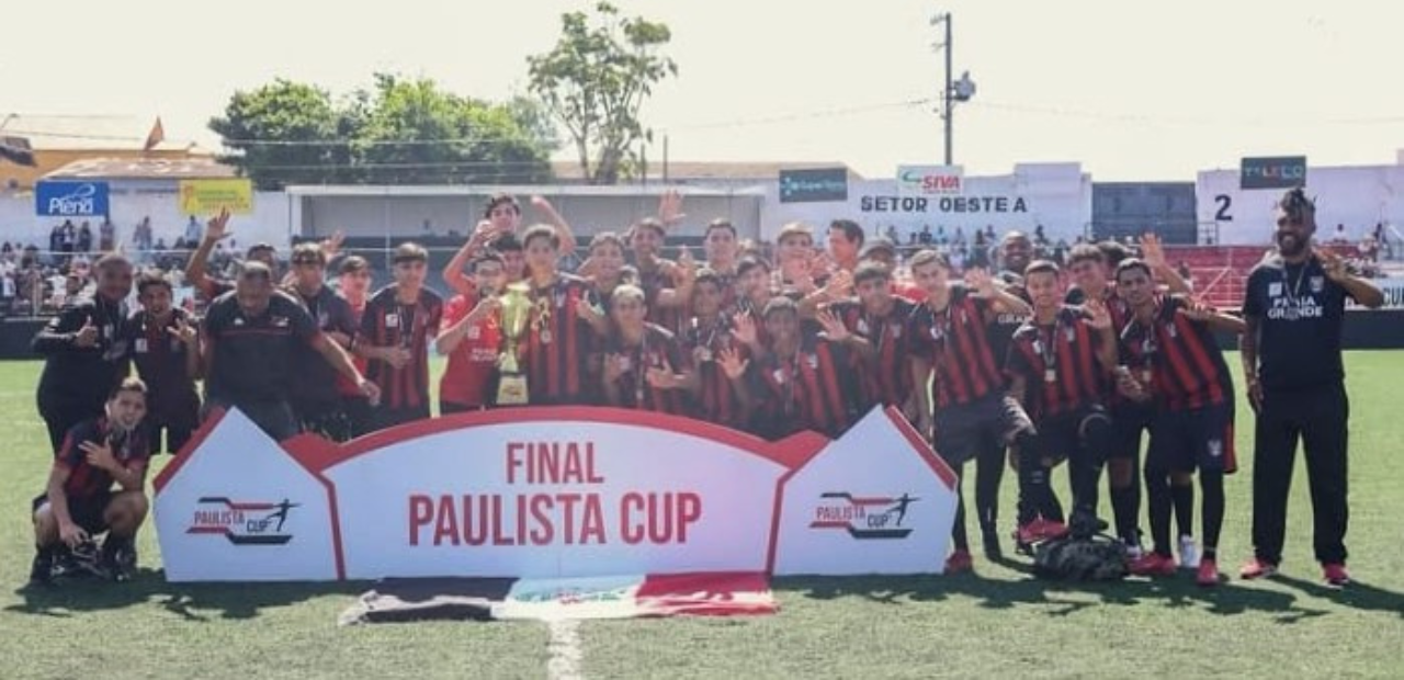 Time PG de futebol sub-16 conquista terceiro título da Paulista Cup