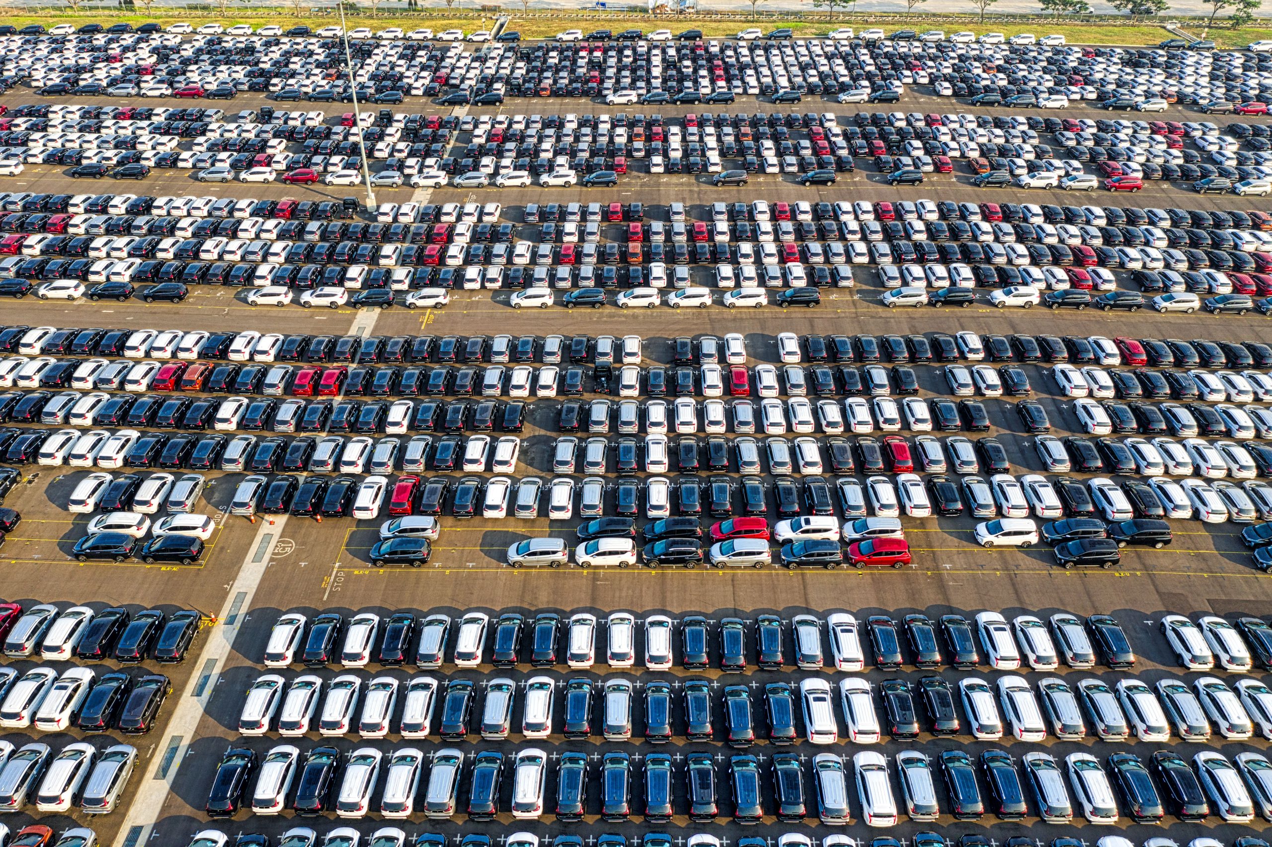 Onze montadoras anunciam maior recall da China com mais de 4 milhões de carros elétricos
