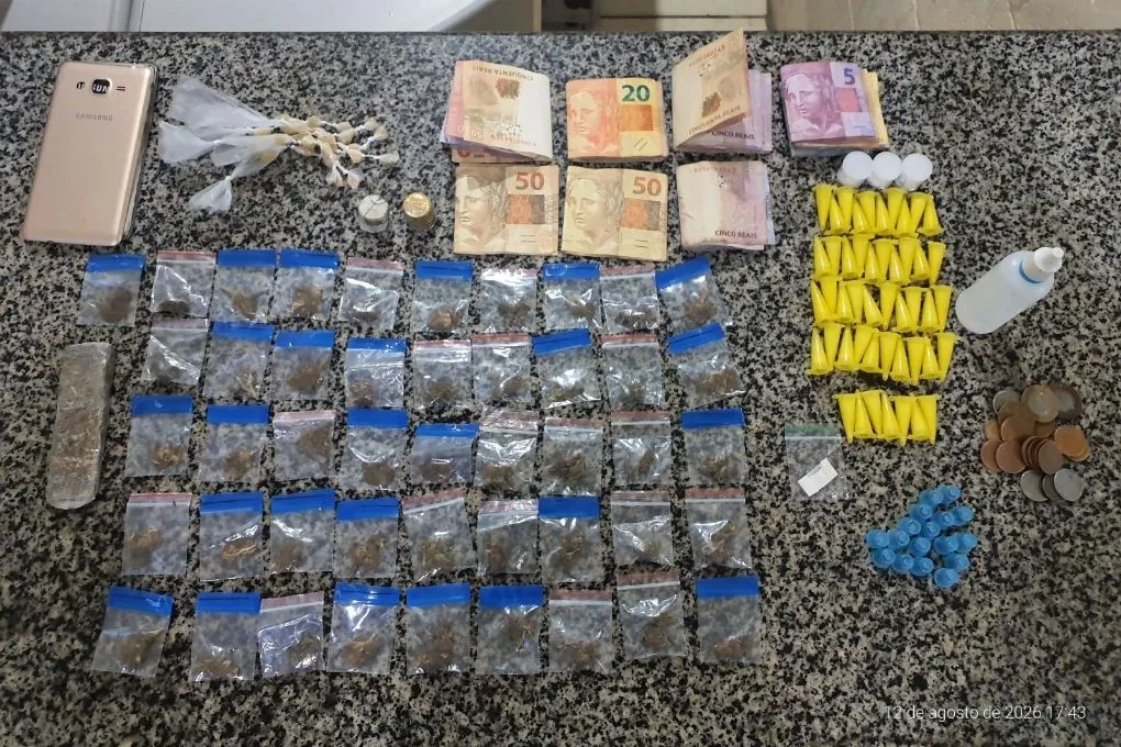 GCM de São Vicente apreende 140 porções de drogas