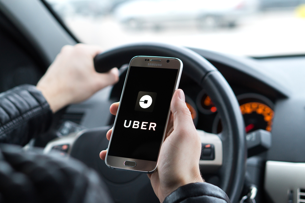 Procuradoria do Trabalho processa Uber em R$ 321 mi por taxa obrigatória a motoristas