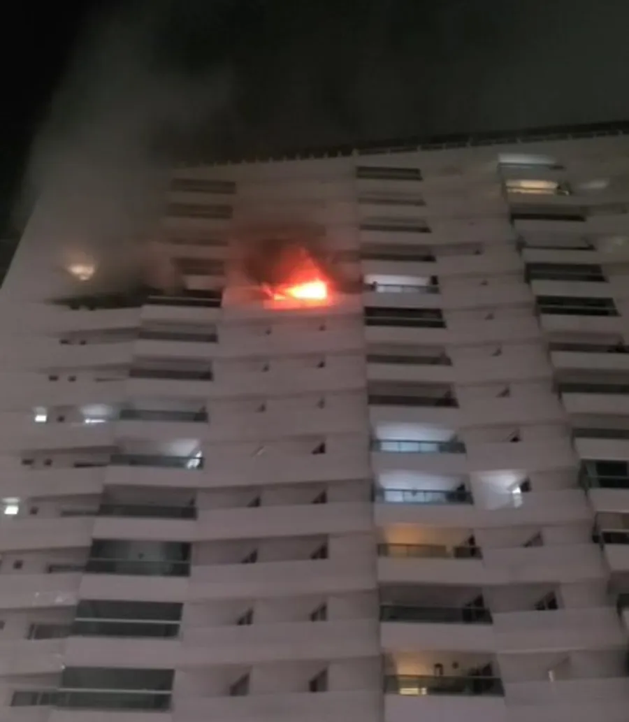 Incêndio atinge apartamento no 12º andar e mata gato no Altiplano, em João Pessoa