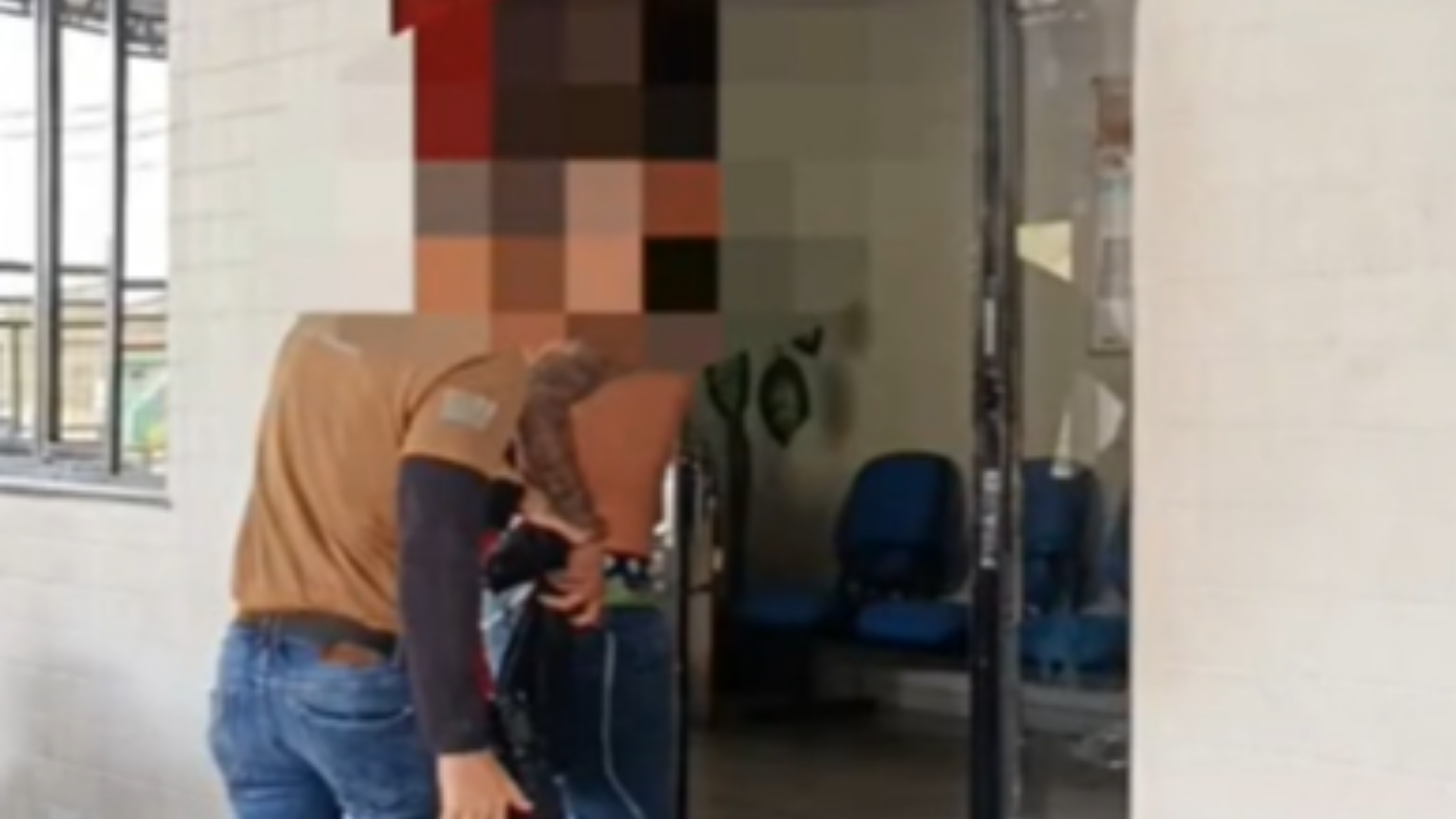 Homem investigado por envolvimento a furtos e roubos de cargas na BR-116 é preso em Cajati