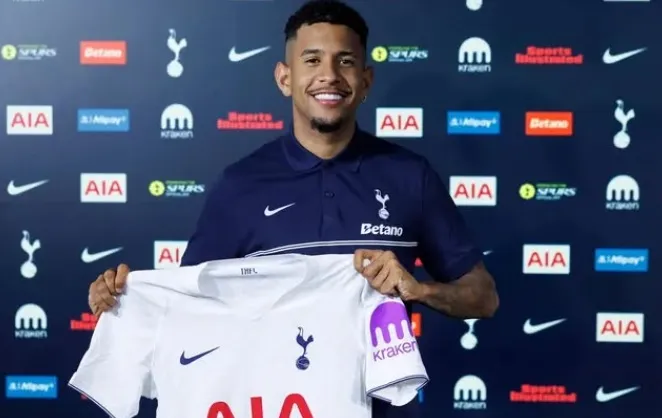 Savinho é anúncio pelo Tottenham